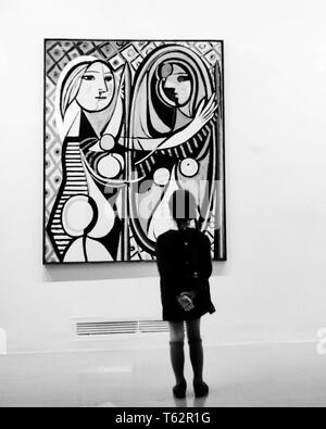 1970s SILHOUETTE YOUNG GIRL LOOKING AT PICASSO PAINTING OF WOMAN ...