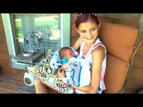 12-year-old girl helps deliver baby brother - YouTube