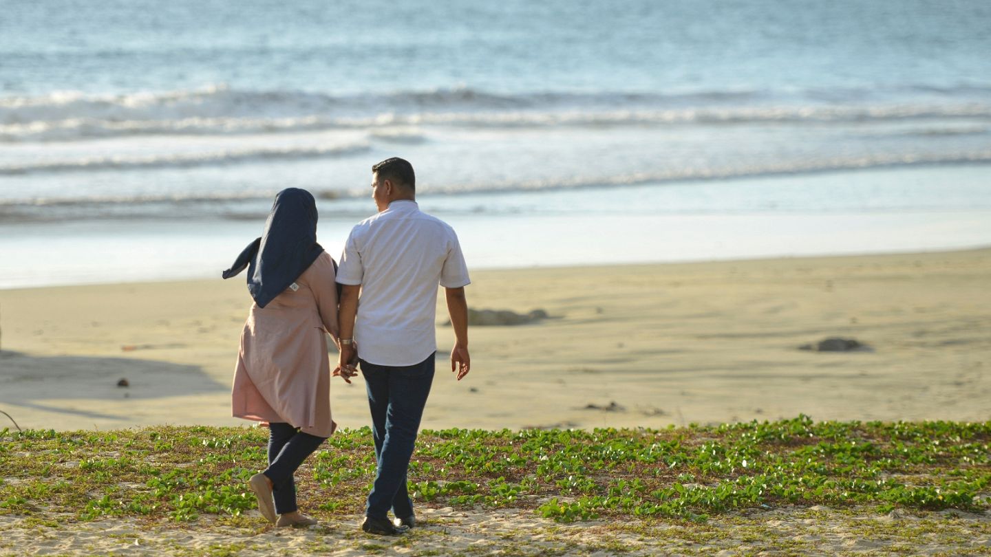 Indonesia bans sex before marriage for locals and foreign visitors ...