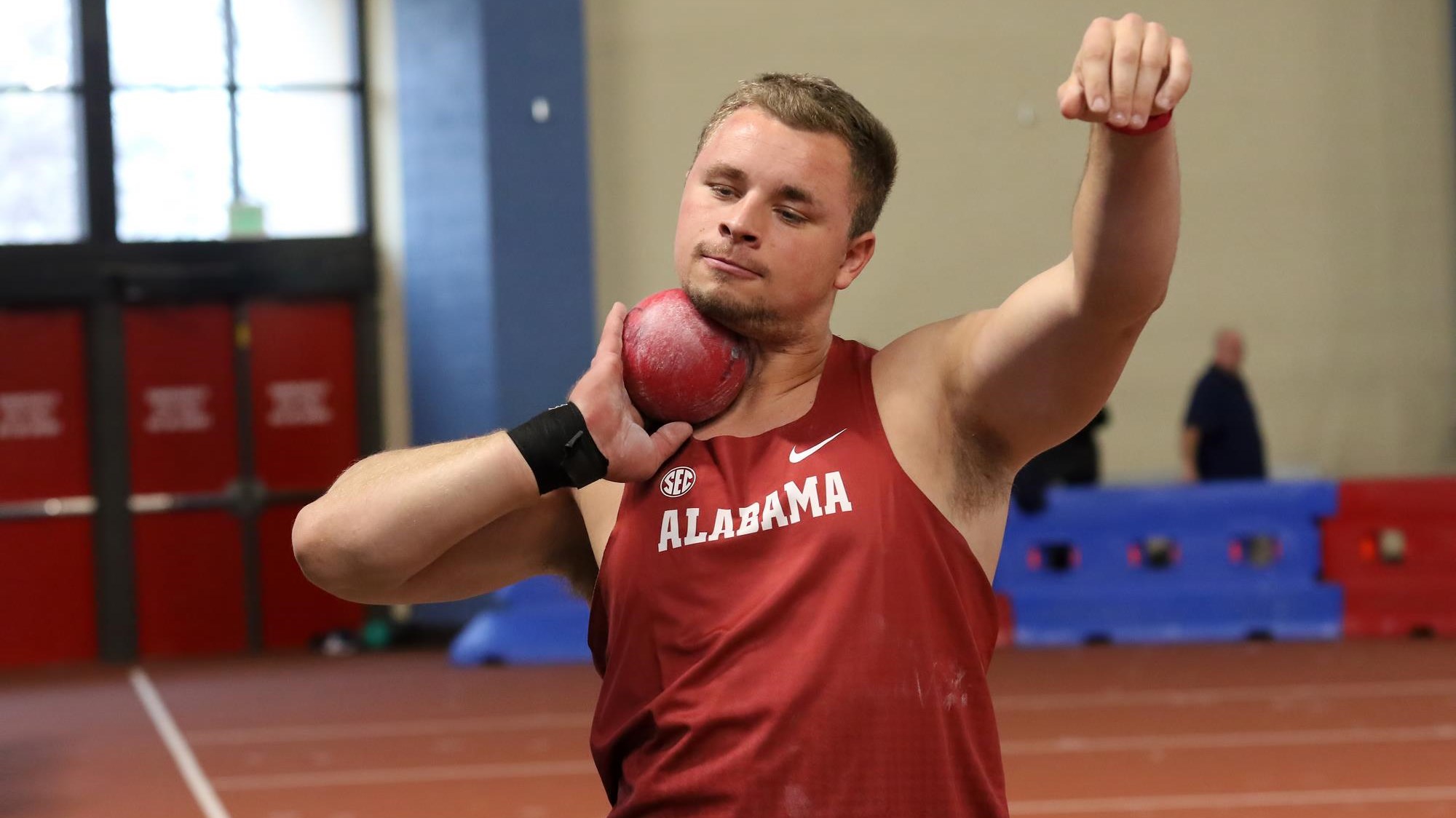 Alabama Track & Field Opens with Three Wins on Day 1 of Bob ...