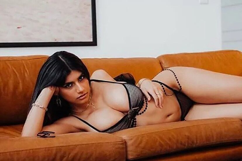 Mia Khalifa and her particular form of protest against the World ...