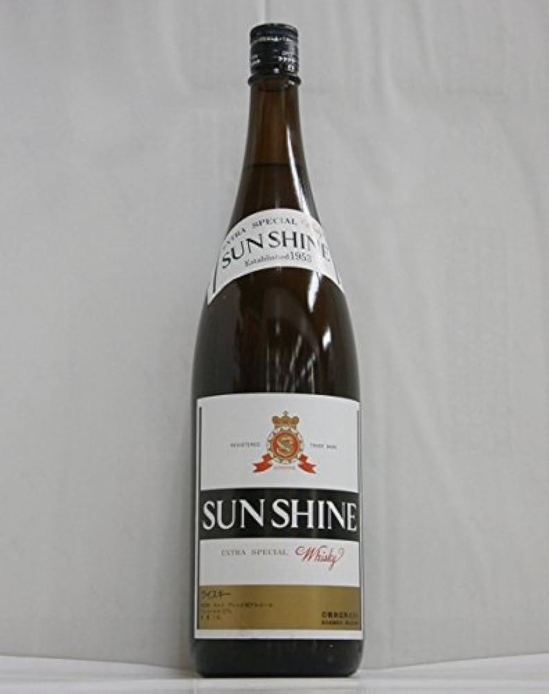 Amazon.co.jp: Wakatsuru Shuzo Sunshine Whiskey, 37% 60.9 fl oz ...