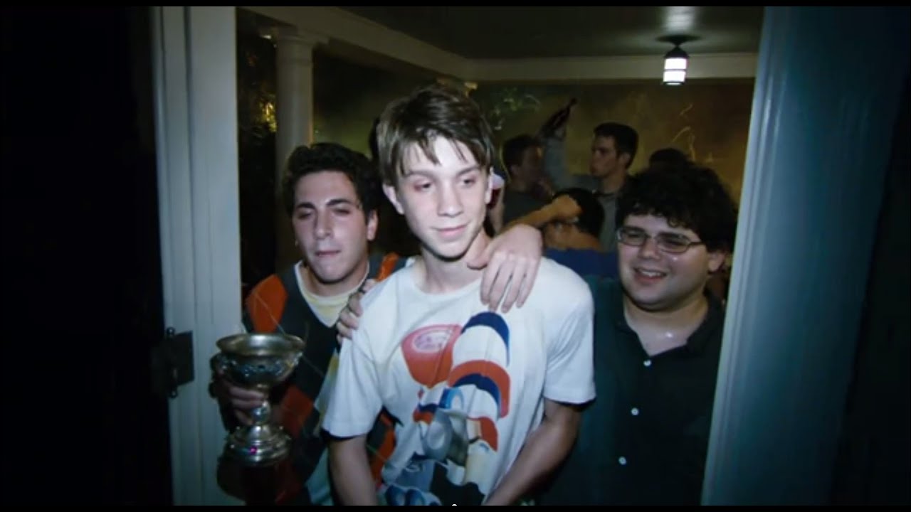 Project X - Official Trailer 2 [HD] - YouTube