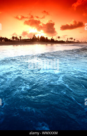 landscape ocean sunrice golden sky Stock Photo - Alamy