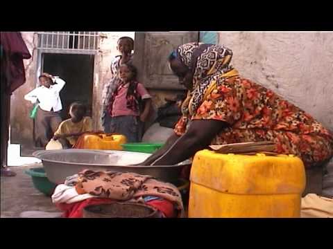 Somalia: Life in Mogadishu - YouTube