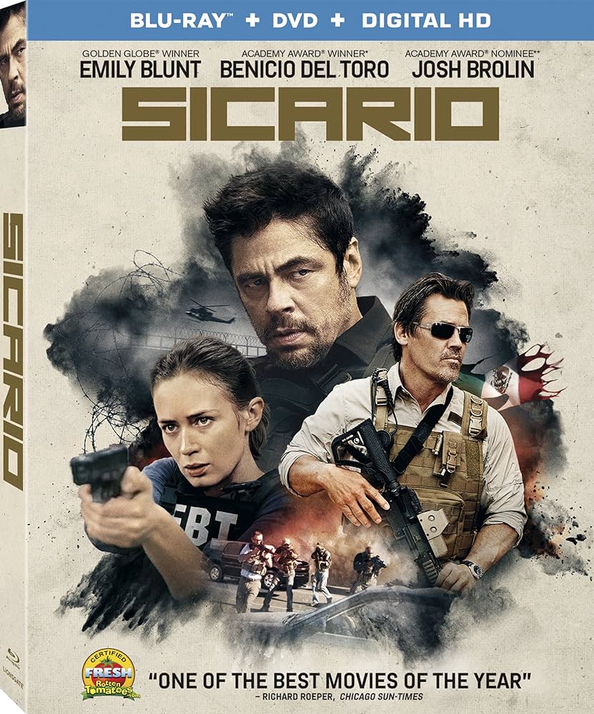 Amazon.com: Sicario [Blu-ray + DVD + Digital HD] : Emily Blunt ...