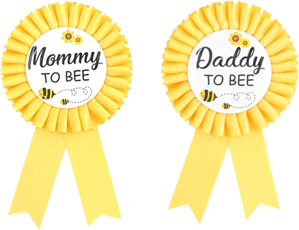 Amazon.com: Daddy to bee & Mom to bee Tinplate Badge Pin - What ...