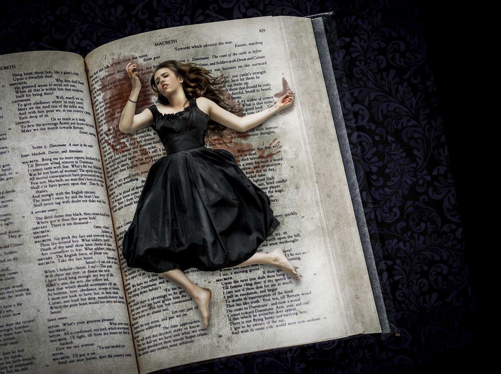 Lady Macbeth by Lauren Alexandra on Flickr | Lady macbeth, Theatre ...