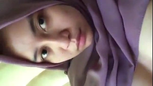 Jilbab Masturbating01 - XVIDEOS.COM