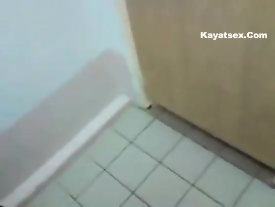 Magpinsan Sikretong Nagkantutan Sa Loob Ng Banyo (new) - Nudible ...