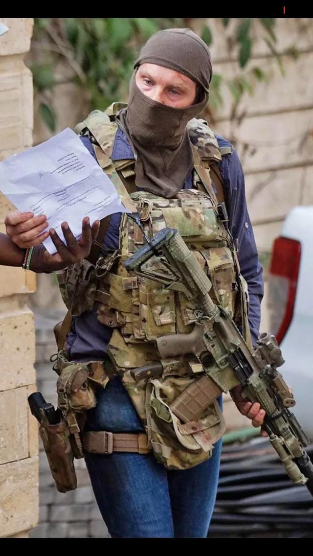 Hey, saw this post in r/military porn about British SAS responding ...