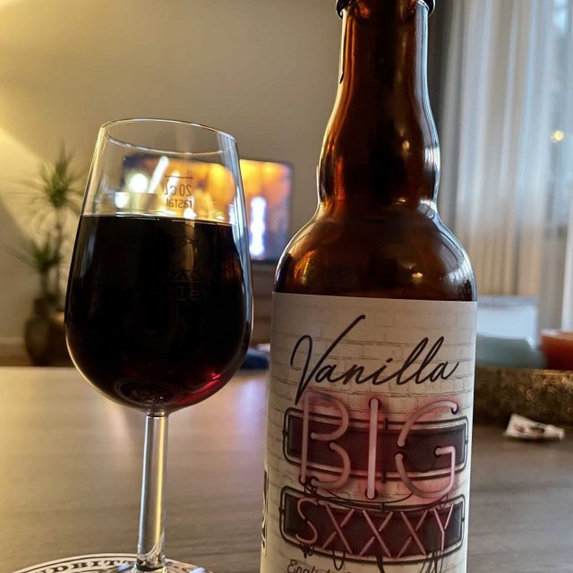 Bourbon Vanilla Big Sxxxy - 3 Sons Brewing Co. | Photos - Untappd