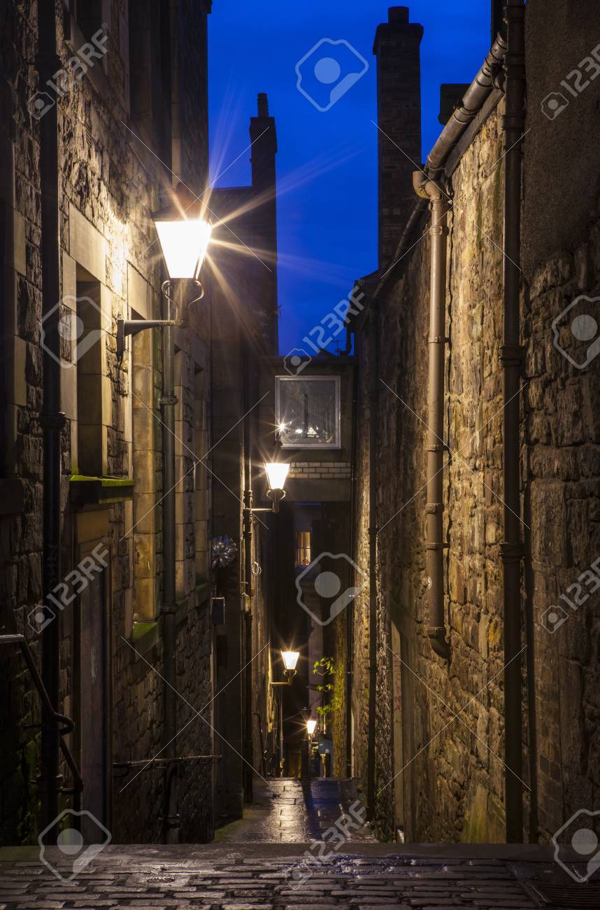 Anchor Close Is One Of The Many Quaint Wynds In Edinburgh ...