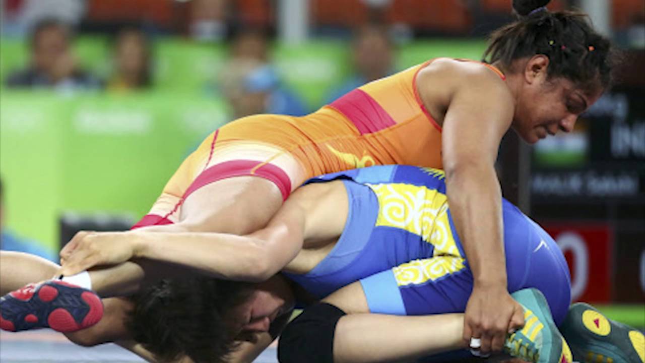 Rio Olympics Wrestler Sakshi Malik ends India's medal drought with ...