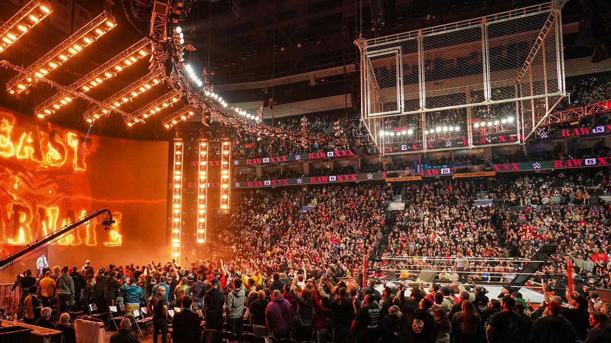 Raw XXX delivers highest domestic gate in history of Monday Night ...