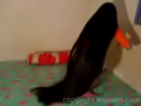 Very very long hair - XNXX.COM