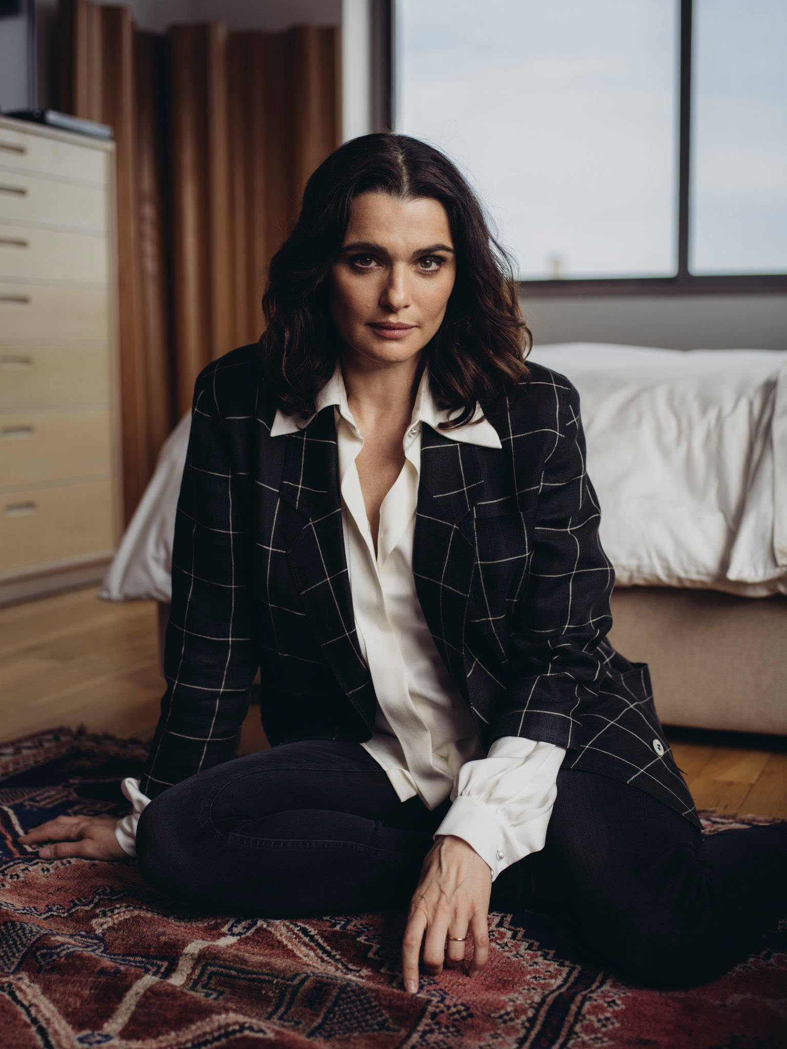 Rachel Weisz Has a Big Surprise - The New York Times