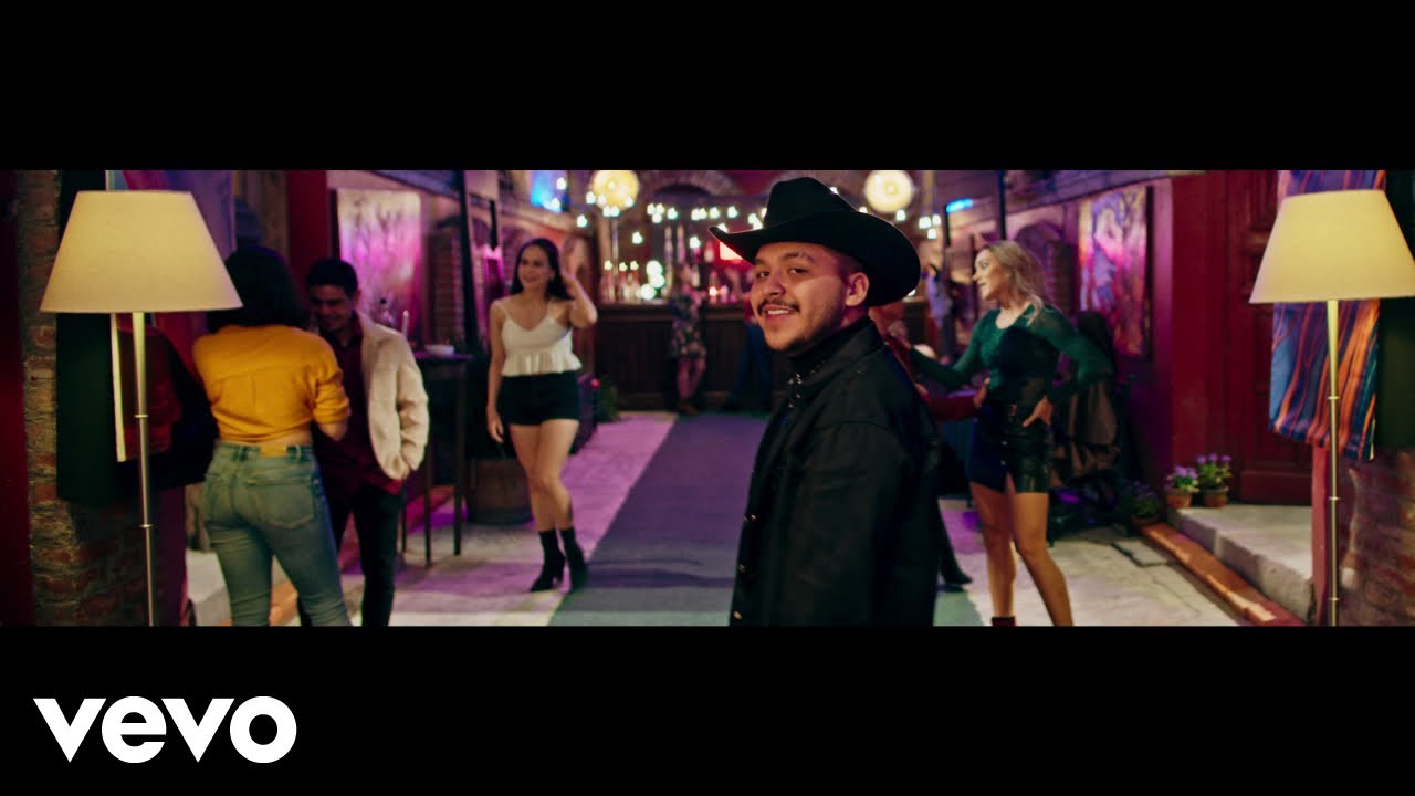 Christian Nodal - Mi Ex (Video Oficial) - YouTube