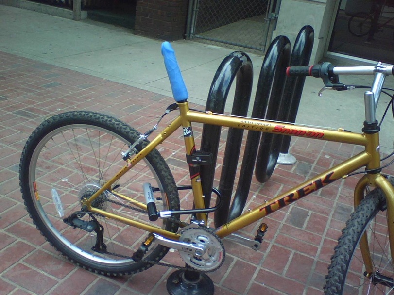 Best bike anti-theft system ever : r/funny