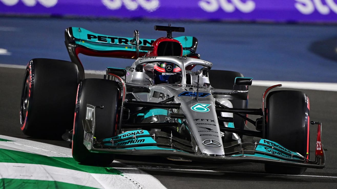 LIVE COVERAGE - Second Practice in Saudi Arabia | Formula 1®