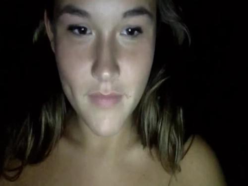Yolande in live sex camera do using pai on nylon | NSFW XXX TUBE