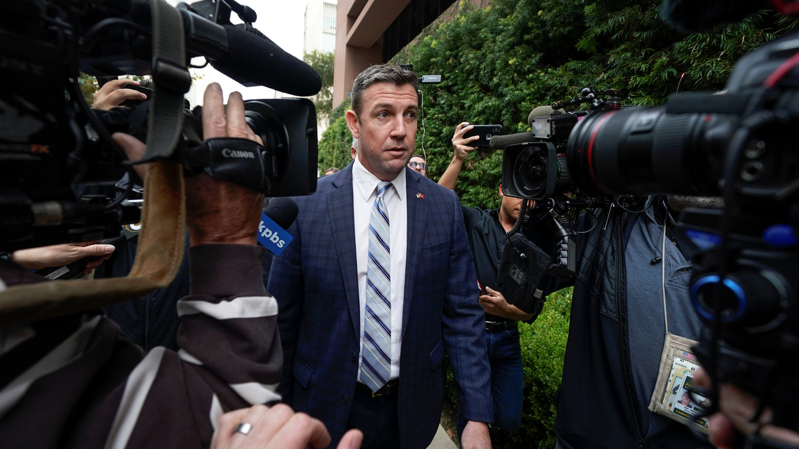 Duncan Hunter to Resign Seat in Congress - The New York Times