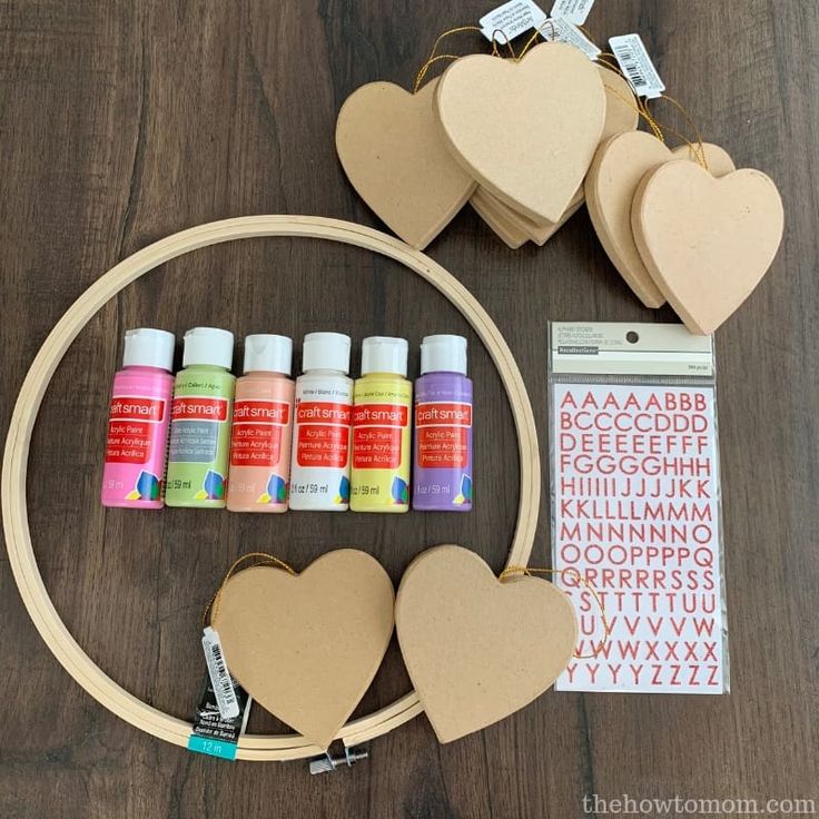 Conversation Heart Wreath DIY - Cute and Easy! | Diy valentine's ...