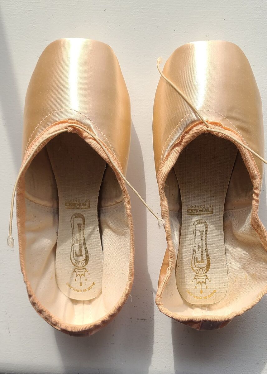 Freed Pointe Shoes Size 4.5 XXX Q Maker | eBay