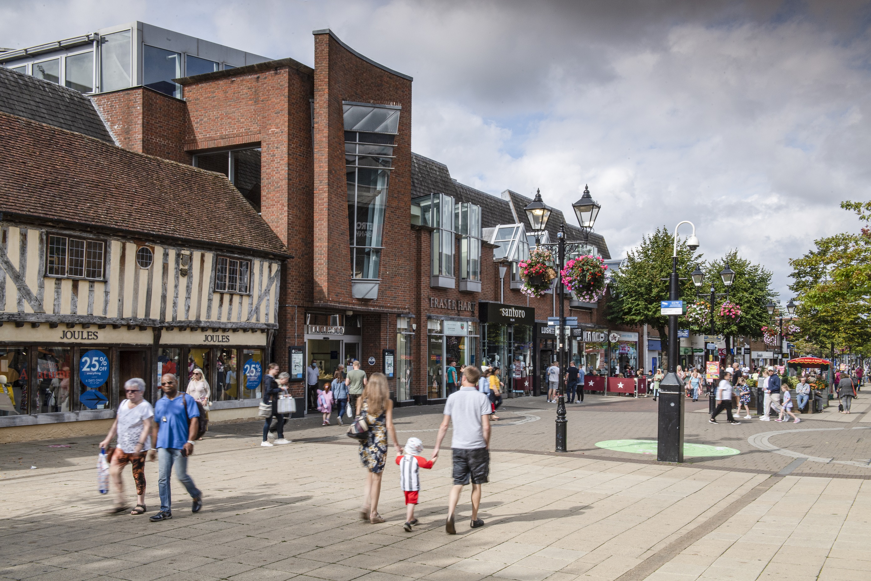 Touchwood Secures Lettings | Retail & Leisure International