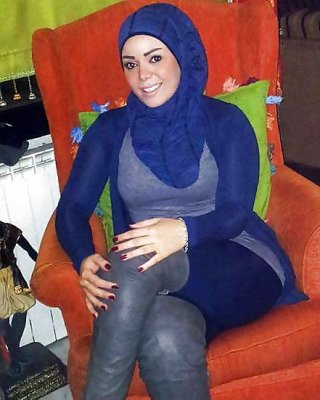 Sexy arab hijab girl - 2 Porn Pictures, XXX Photos, Sex Images ...