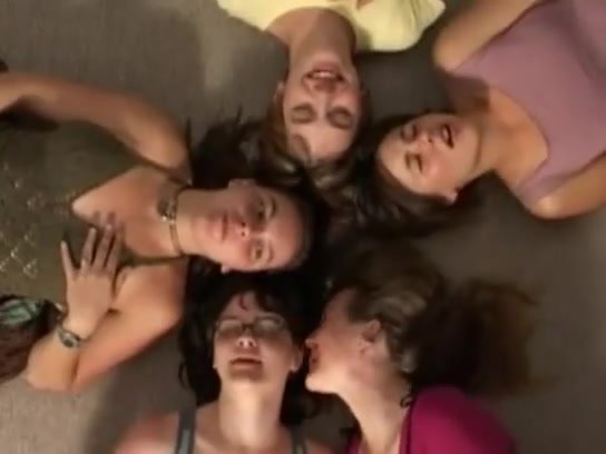 9/10 Amateur Porn: five girls masturbate in a… ThisVid.com