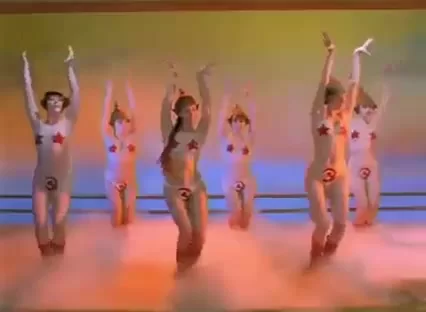 Soviet girls, topless dance - Celebs Roulette Tube