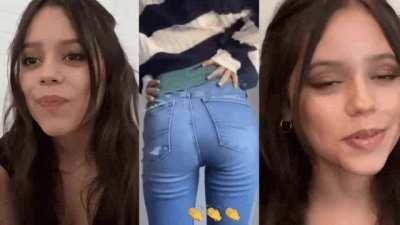 🔥 I've been jerking to Jenna Ortega's perfect ass and lip...