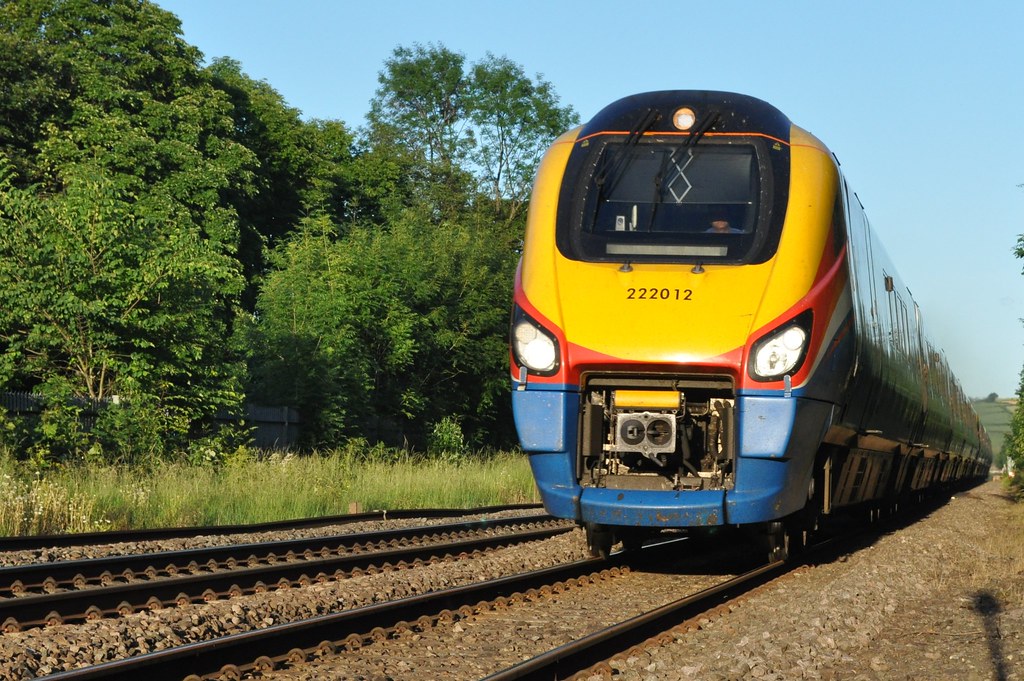 East Midlands Trains 222012 + 222xxx. 1F59 1740 St Pancras… | Flickr