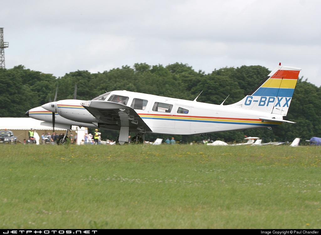 G-BPXX | Piper PA-34-200T Seneca II | Private | Paul Chandler ...