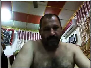 Punheta do maduro arabe | xHamster