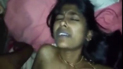 Tamil xnxx videos sema moodu eatrum kama padngalai paarungal