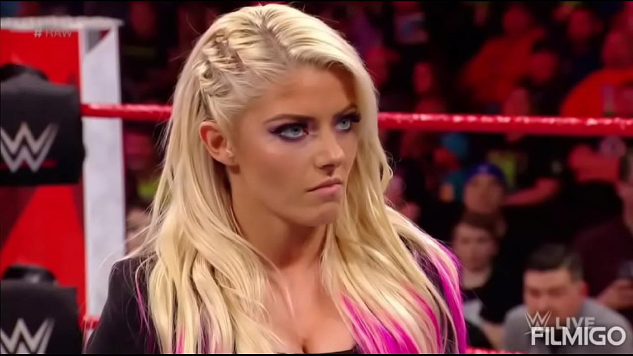 Alexa bliss WWE sexy porn video we make commercials on vídeo for ...