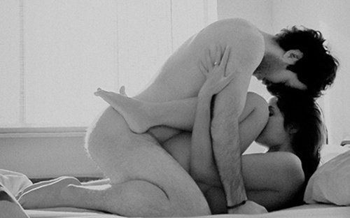 Kissing position in sex . Xxx pics.