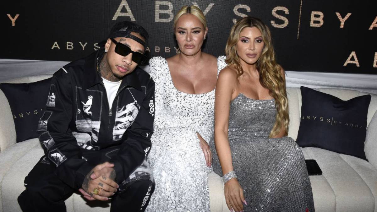 Tyga & Mystarr Laugh At OnlyFans Backtracking Porn Ban | HipHopDX