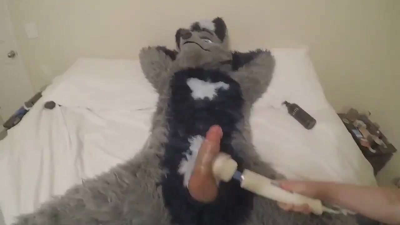 Murrsuit vibrator overload - ThisVid.com