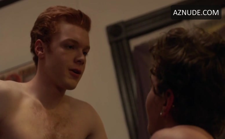 Cameron Monaghan, Elliot Fletcher Sexy Scene in Shameless - AZNude Men