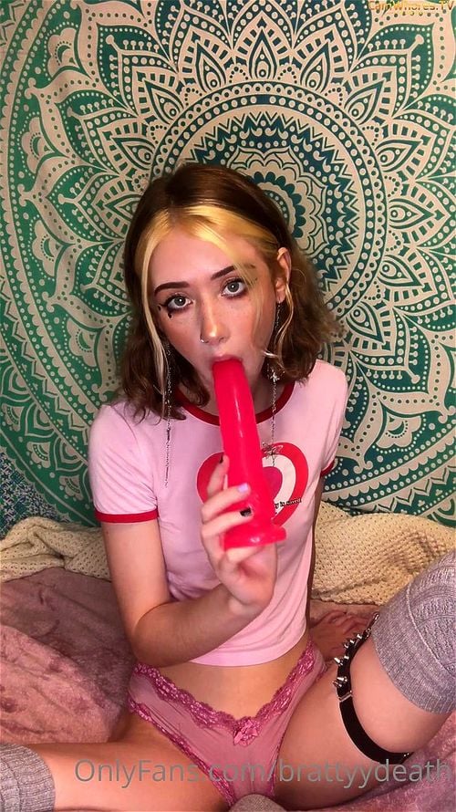 Watch Teen enjoys dildo - 18, Cute, Teen Porn - SpankBang