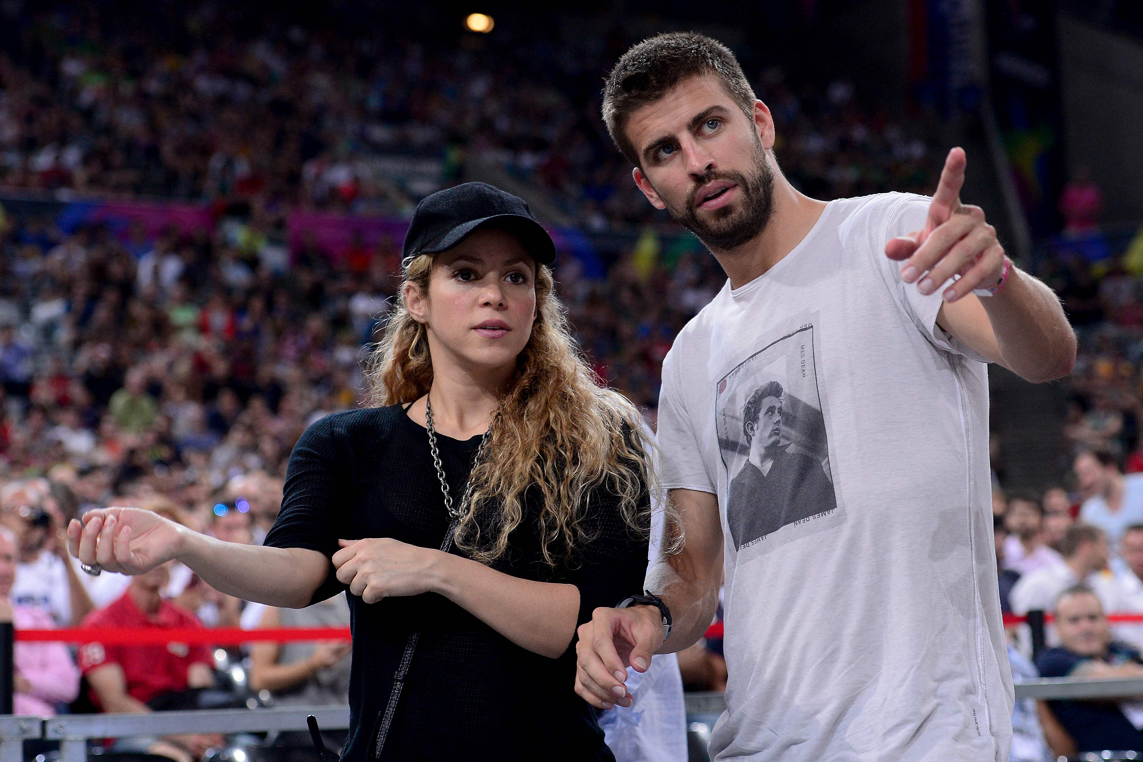 Shakira 'worked out Gerard Piqué had cheated on her with Clara ...
