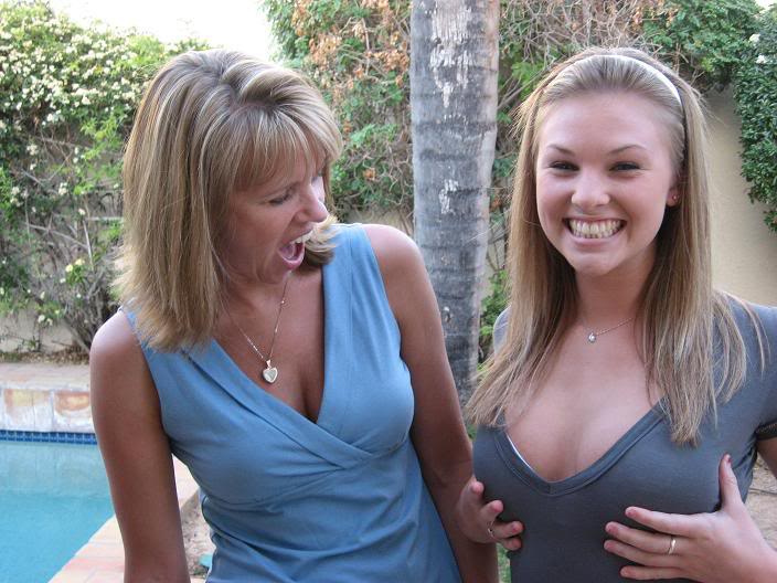 Mother is shocked by her daughterâ€™s revealing cleavage Porn Pic ...