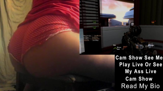 Girl with Fat Ass Play's Call of Duty - Pornhub.com