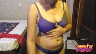 Sexy Desi Indian GF In Blue Bra With Her Boyfriend On Live Webcam ...