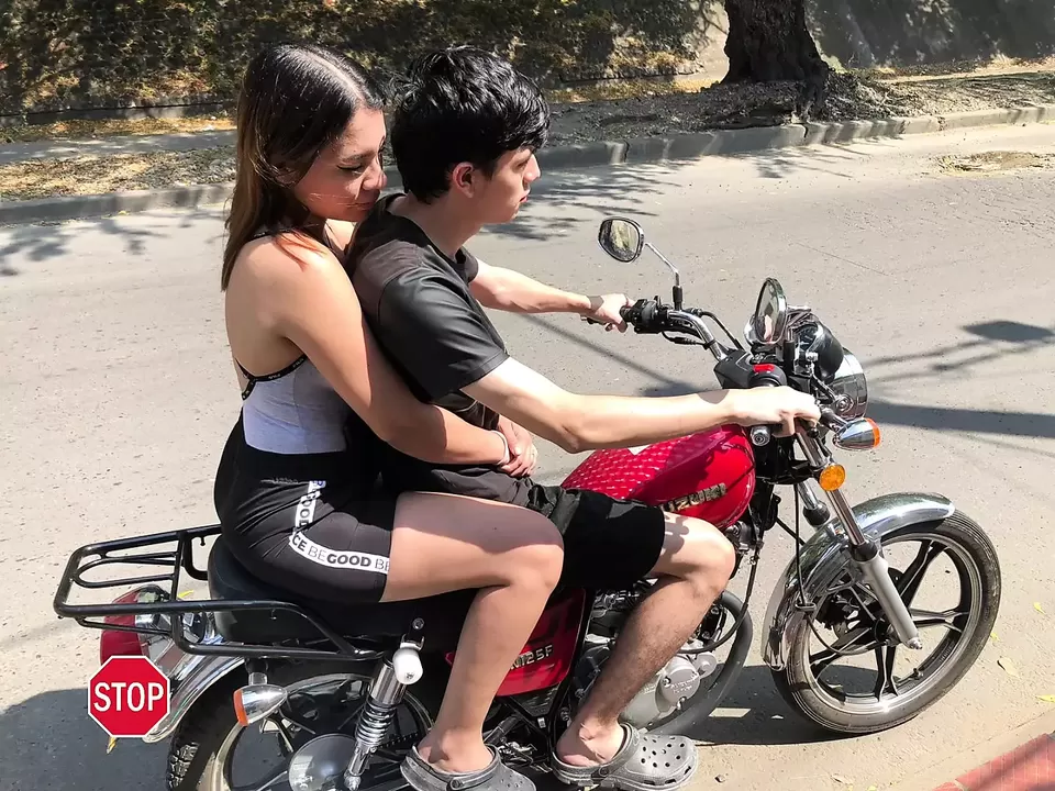 I TAKE MY STEPMOM LATIN CHICK TO COLOMBIA ON THE BIKE TO HAVE SEX ...