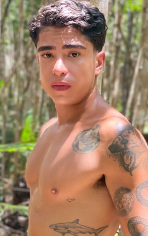 Cain Gomez | Gay Porn Star Database at WAYBIG