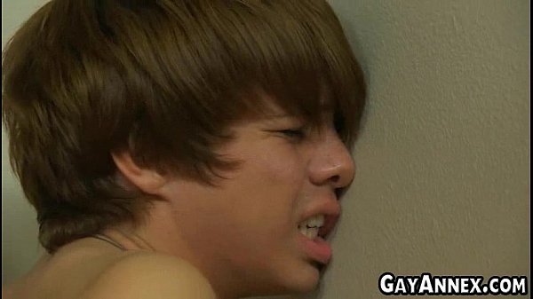 Young boy get fucked by twink - XVIDEOS.COM